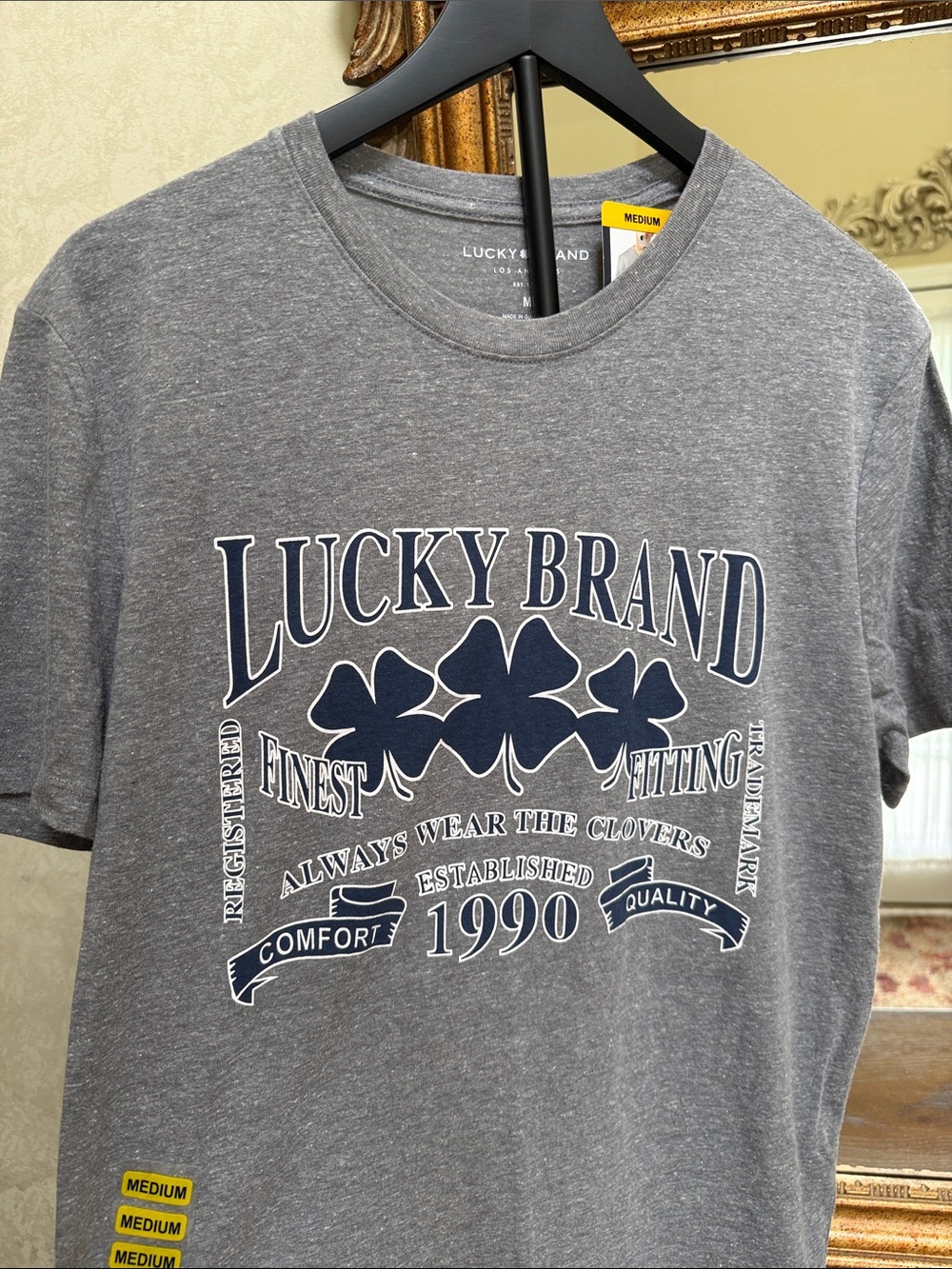 Lucky Brand Gray Short Sleeve Graphic Tee with Navy Print. Size M. - Picture 2 of 7